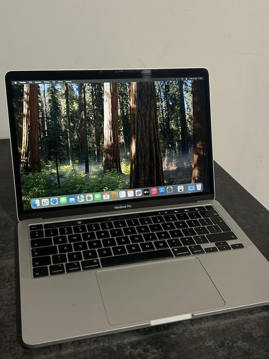Apple Macbook Pro 2020r 13” 256gb i5