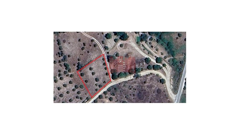 Terreno agrícola com a área de 1500 M2