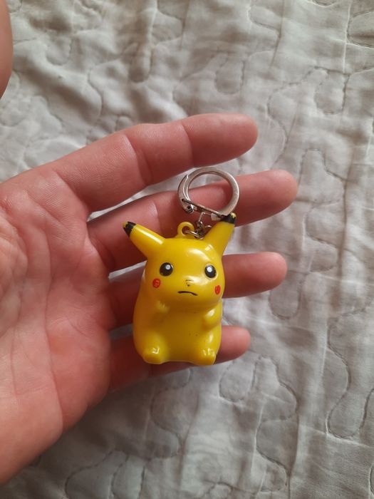 Breloczek pokemon lata 90