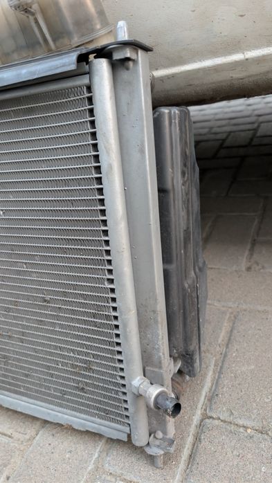 Радіатор Рено Кліо3