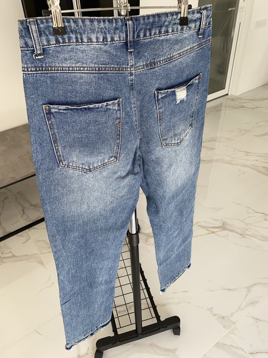 Стильні, жіночі джинси Top Secret (L)