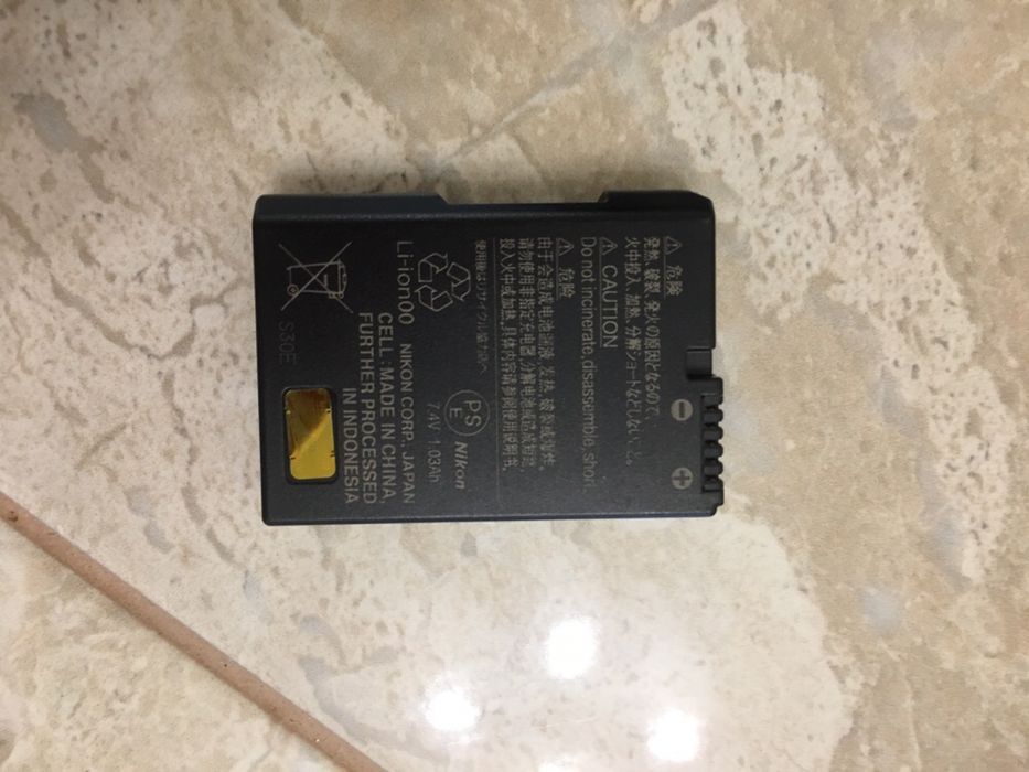 Продам Nikon D3200