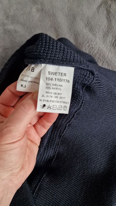 Sweter służbowy policja