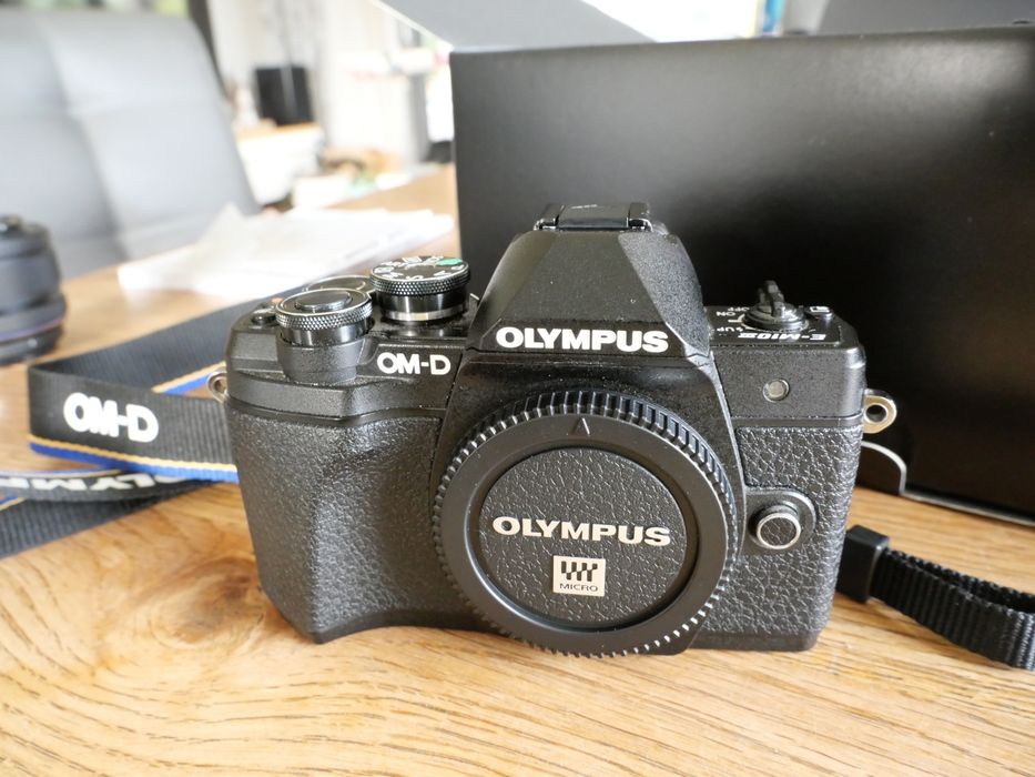Olympus OM-D E-M10 mark III