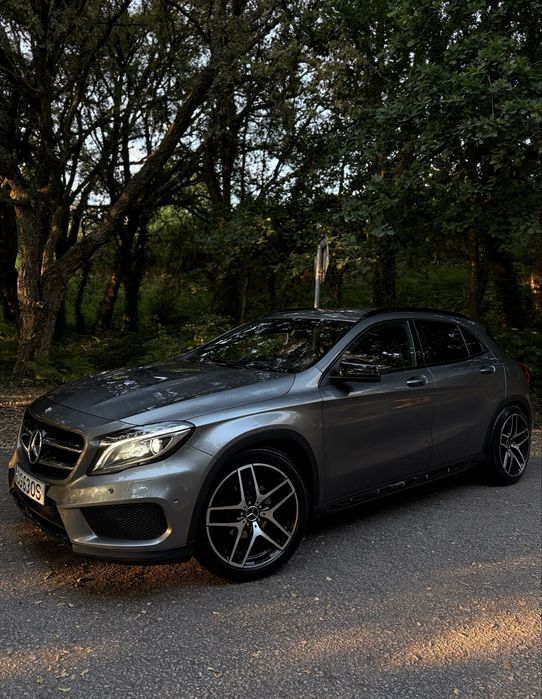 MERCEDES GLA200 AMG 7G-Tronic 4Matic