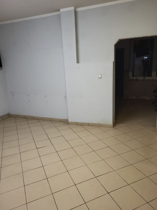 Wynajmę lokal usługowy