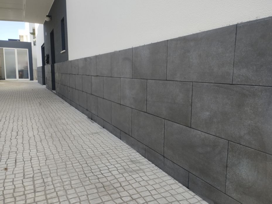 Construção e Renovação Civil/Empreiteiro com Alvará IMPIC