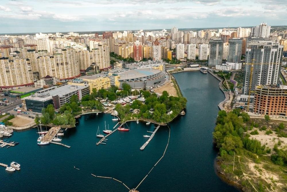 Окрема  кімната в новому будинку, метро Позняки, Урлівська