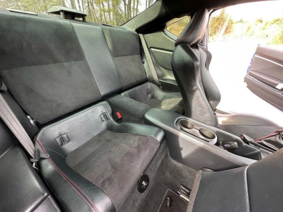 Subaru BRZ Limited      2016