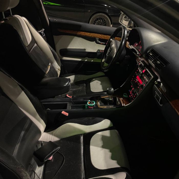 продам автомобіль audi