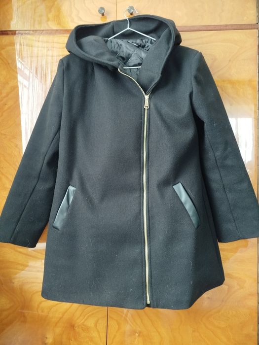 Piękny włoski czarny płaszczyk w rozmiarze XXL