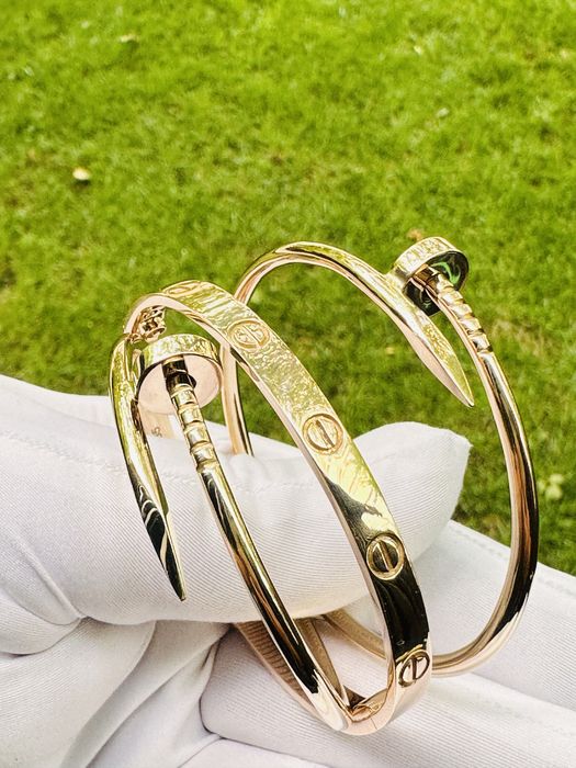 Золотые браслеты cartier 585