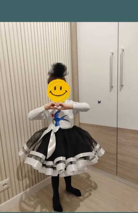 Костюми бджілки, ластівки і білочки