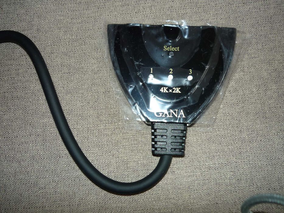 Przełącznik HDMI 3w1