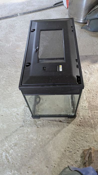 Отличные терариум