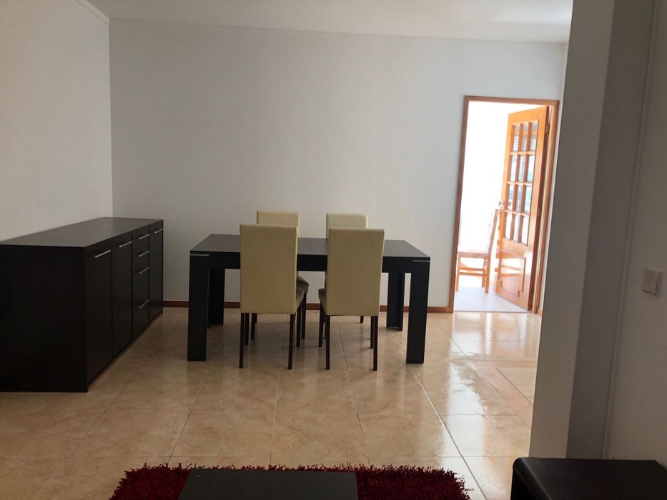Quarto para alugar em Guimarães