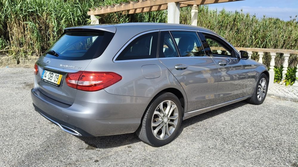 Mercedes	 c300h Avantgarde Nacional Revisões Marca — photo 2