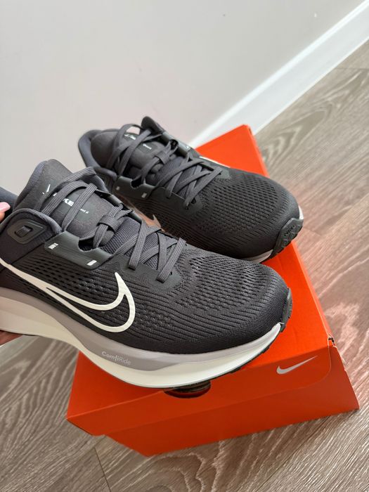 Кросівки nike 45( стелька 29 см)