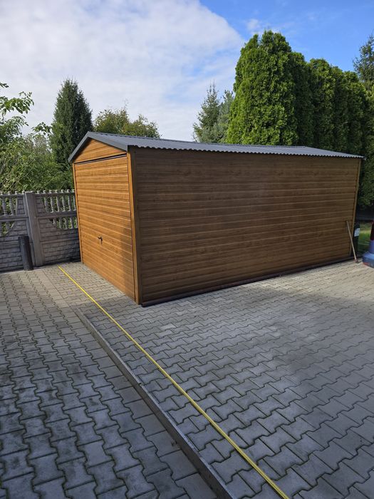 Garaż blaszany drewnopodobny 3x5