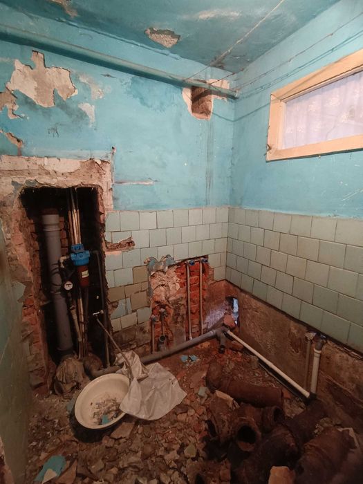 ОДНОКІМНАТНА квартира 31.5 кв.м. на 1 поверсі на стадії ремонту