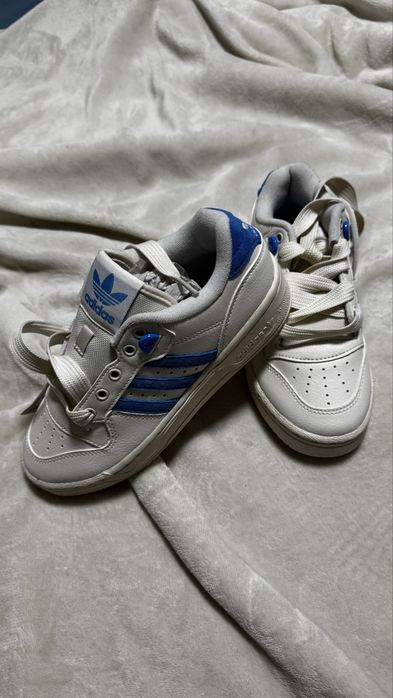 Adidas Rivalry -Low Shoes