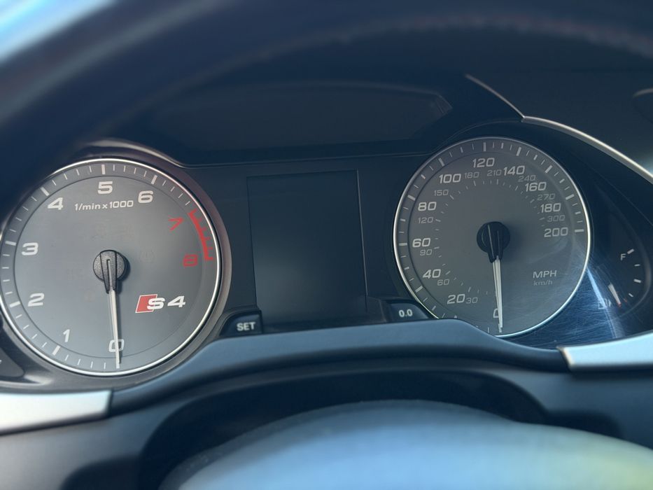 Продам ауді s4 повний привід
