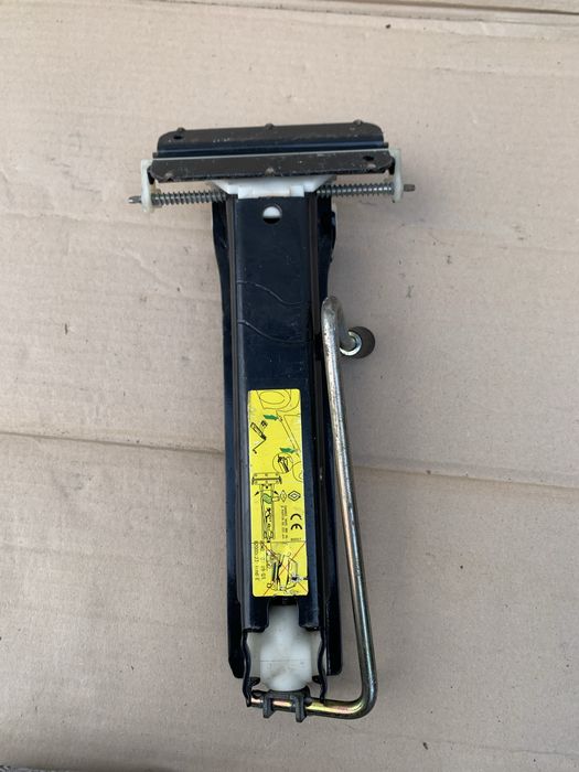 Домкрат донкрат Renault Laguna 2 рено лагуна 2