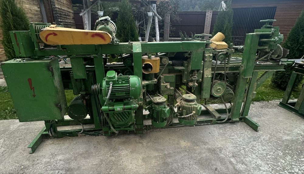 Деревообробний чотирьохсторонній станок