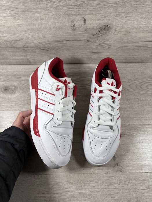 Adidas Rivalry чоловічі кросівки 45 розмір