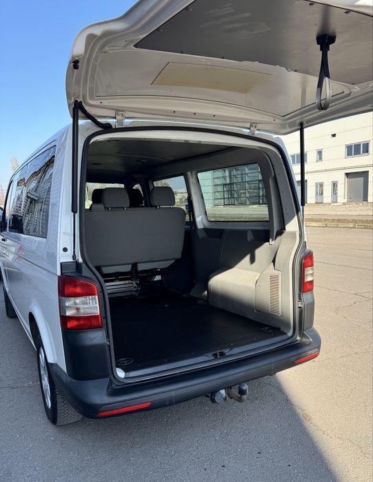 Грузопассажирский 6 мест + 28м3 - 5 тонн