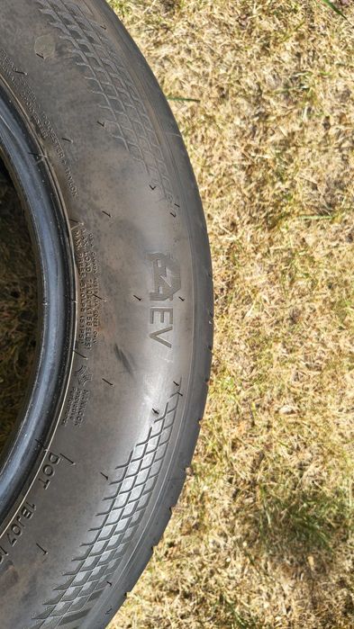 Opony 215/60R17 96H Hankook iON GT SUV 4 szt. po 2 tyś km
