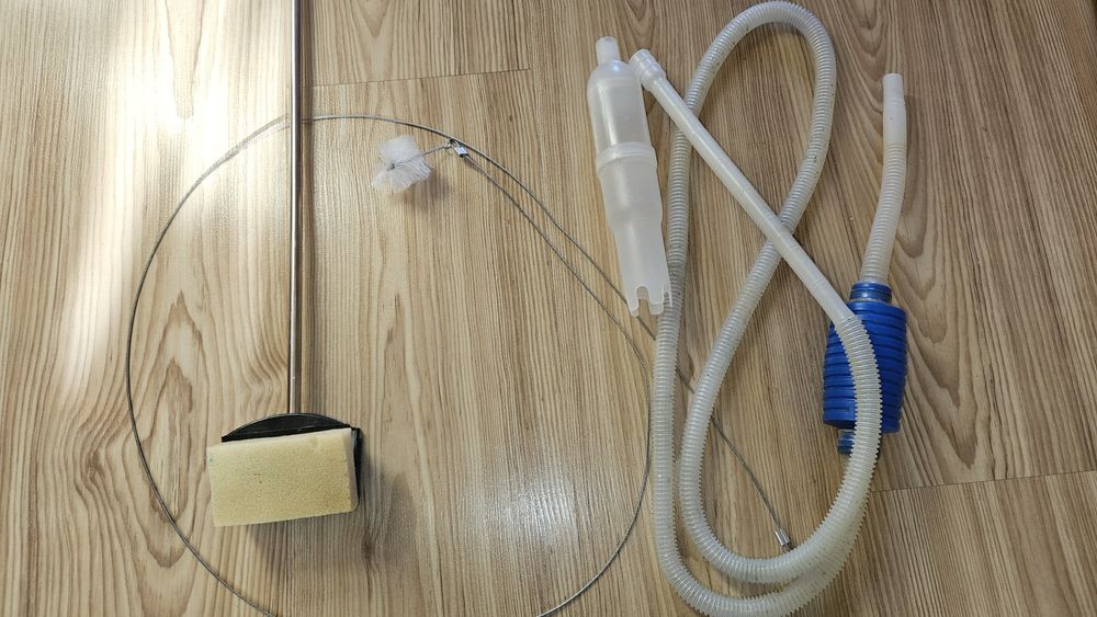 Akcesoria do czyszczenia akwarium