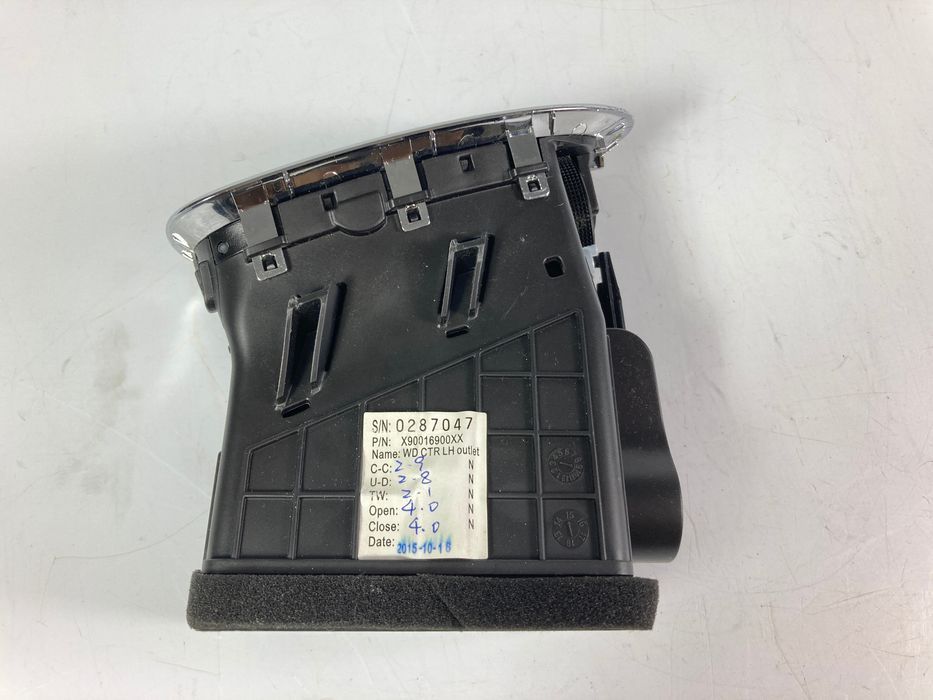 Dodge Durango 2014-20 kratka nawiewu lewa deski rozdzielczej