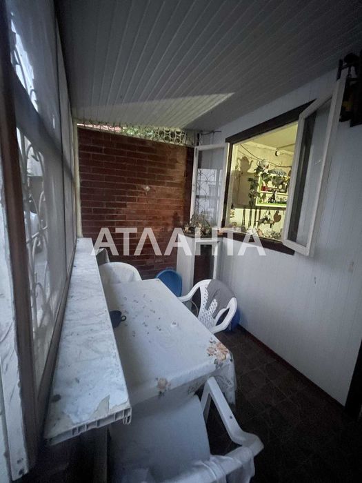 Дом-дачу , на берегу моря, в Новой Дофиновке.