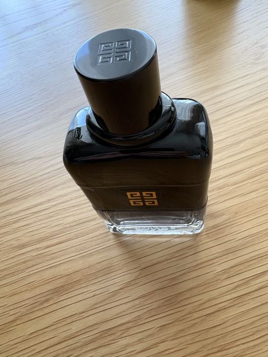 Givenchy Gentleman flakon flakonik po perfumach 100ml