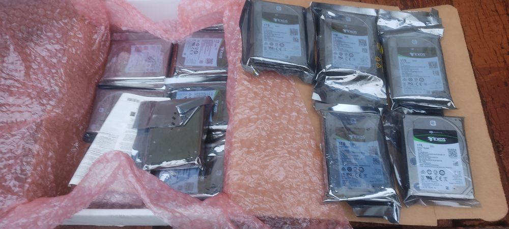 Жорсткий диск SEAGATE EXOS 7E2000 1TB 2.5