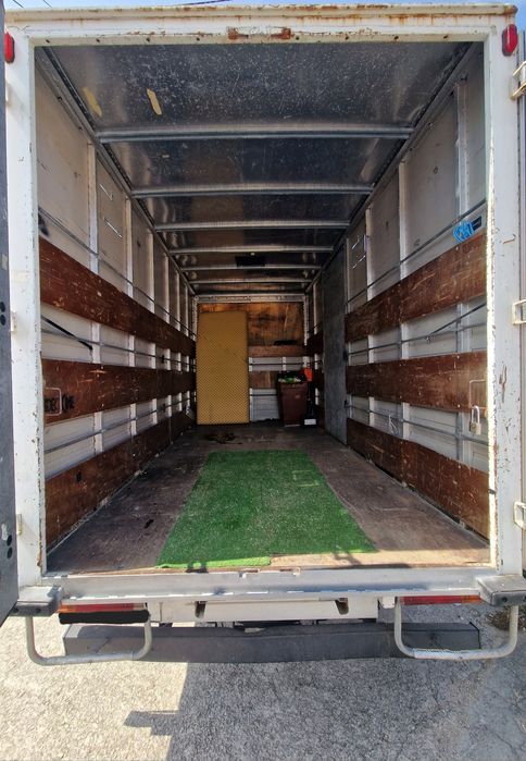 Vários serviços de transporte