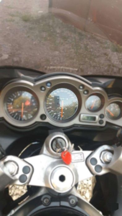 Продажа KAWASAKI ZZ-R1200, 2002 г., 47954 км., черный (Киев, Украина)