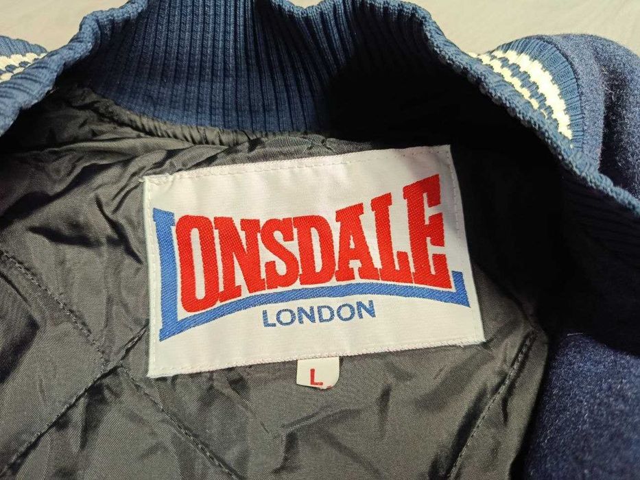 Вінтажний шерстяний бомбер Lonsdale London Varsity Jacket