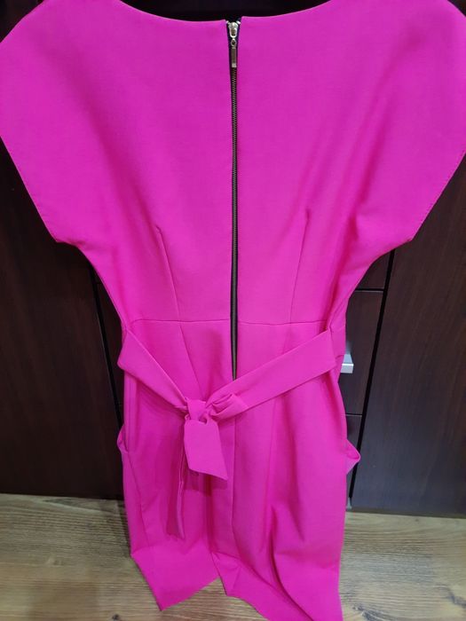 Sukienka kolor żywa fuksja roz.36