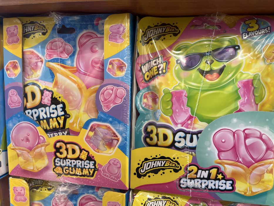 3D żelki, 2w1-zelek zwierzaczek w zelku kosteczce.