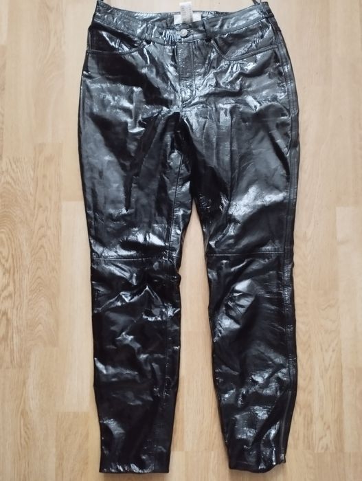 Шкіряні жіночі джинси