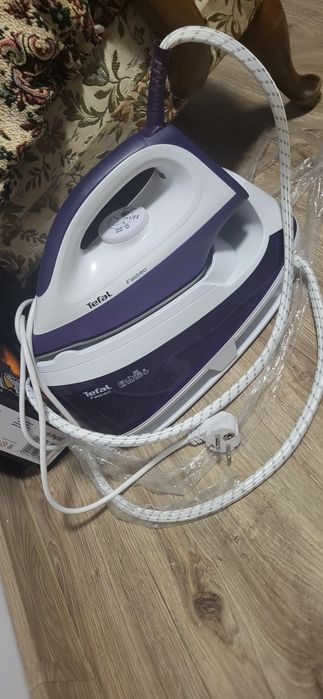 Żelazko z generatorem pary Tefal Fasteo