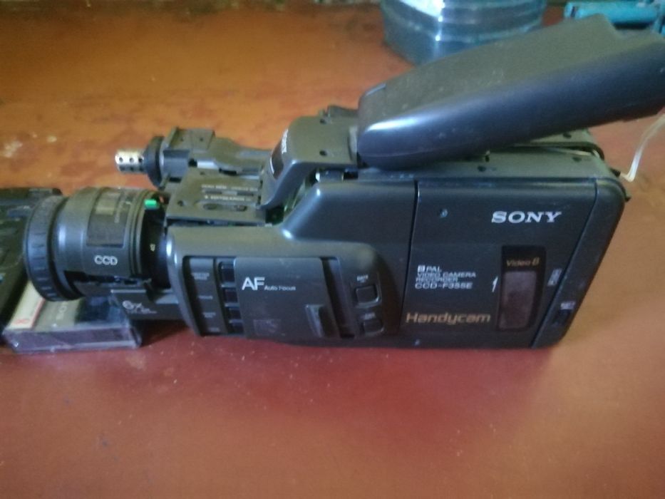 Видеокамера Sony ccd F355E