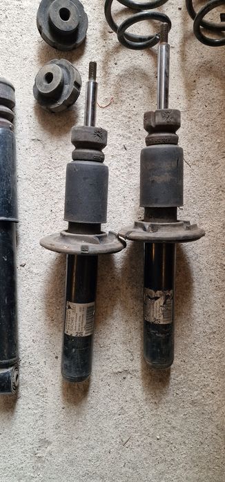 Suspensão Audi A4 B8