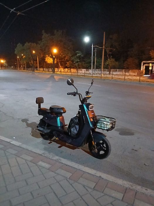 Електроскутер Corso