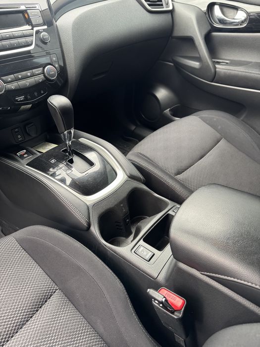 Nissan qashqai.
