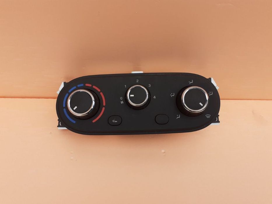 PANEL STEROWANIA NAWIEWU IVECO DAILY 14-