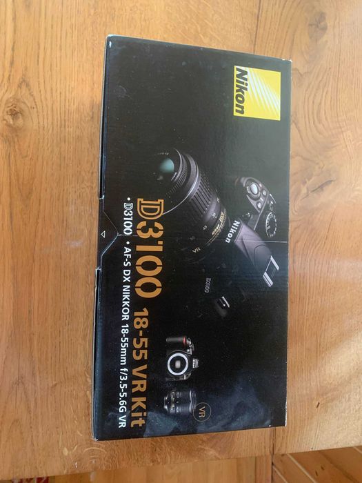 Nikon D3100 + 18-55 VR + карта пам’яті + сумка