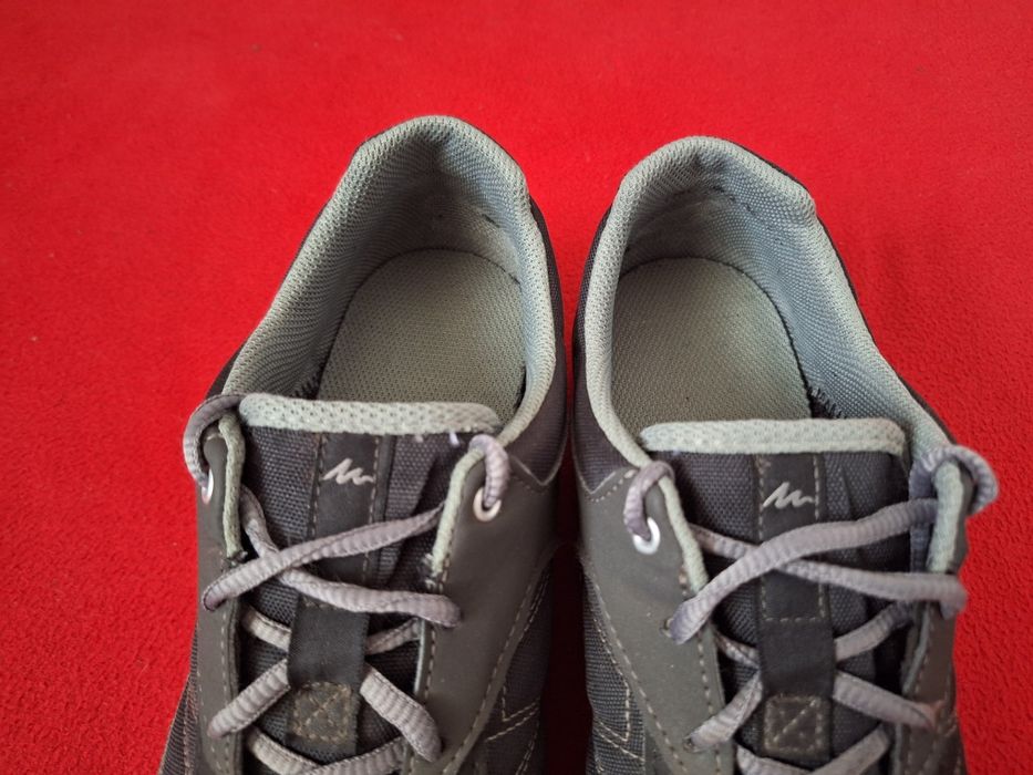 Кросівки Quechua NH100(Decathlon)